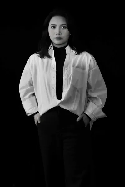 沈婷